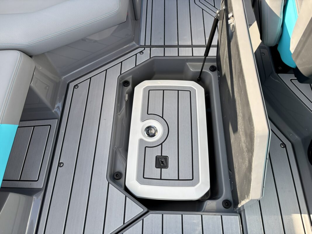 2026 Nautique Super Air G23