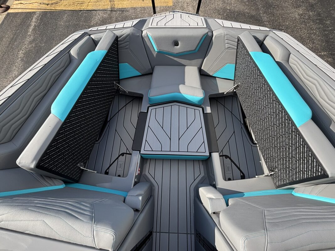 2026 Nautique Super Air G23