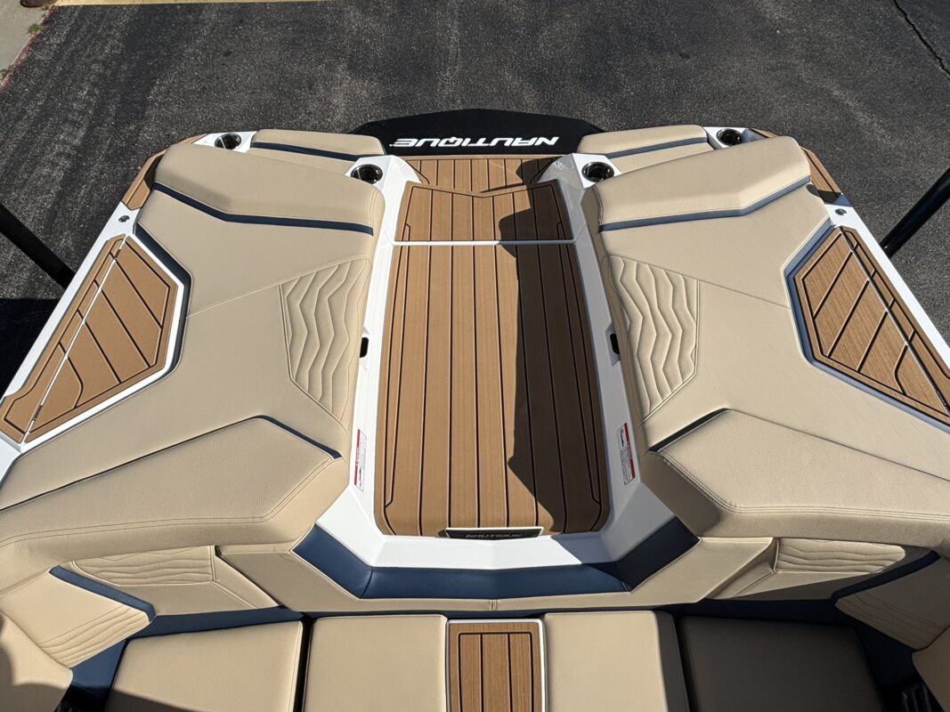 2026 Nautique Super Air G23
