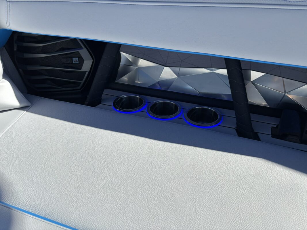 2026 Nautique Super Air G23