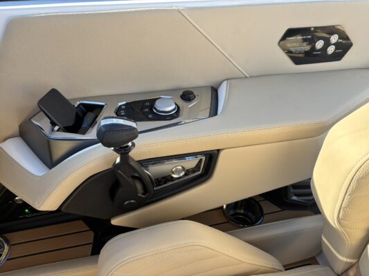 2026 Nautique Super Air G23