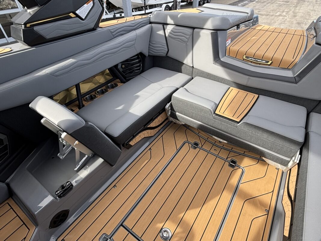 2026 Nautique Super Air G23