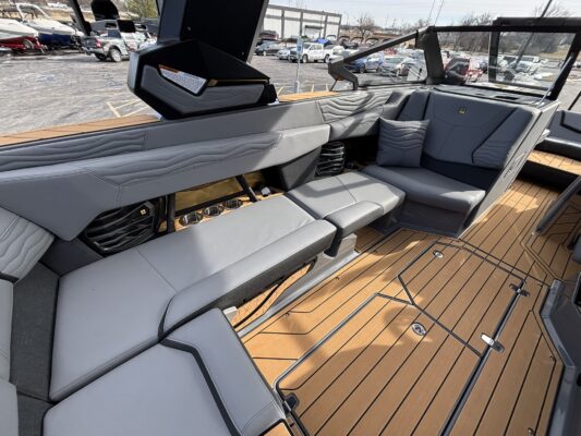 2026 Nautique Super Air G23