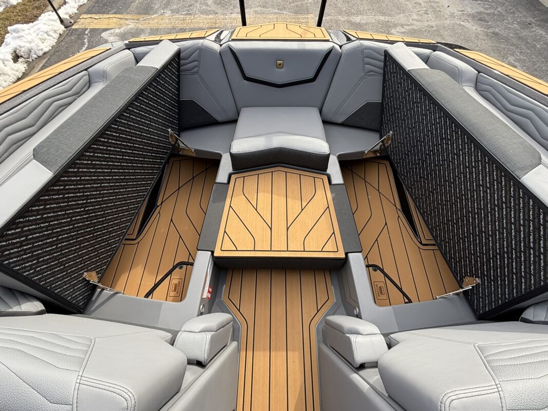 2026 Nautique Super Air G23