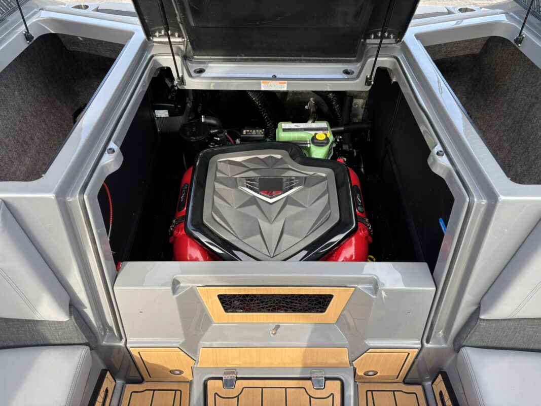 2026 Nautique Super Air G23