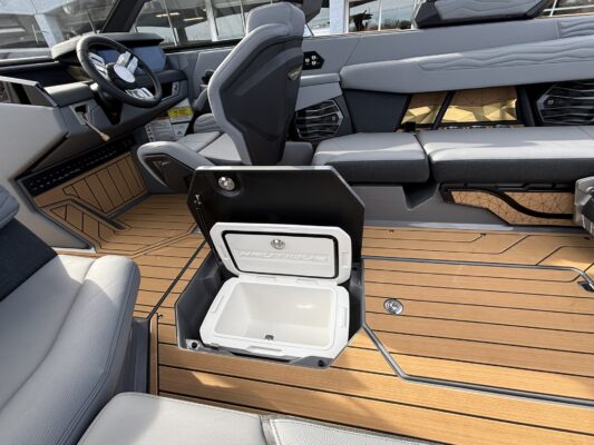 2026 Nautique Super Air G23