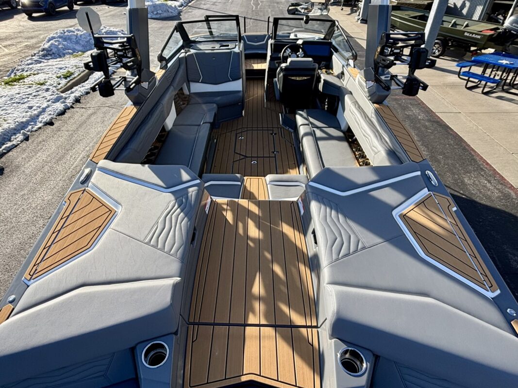 2026 Nautique Super Air G25