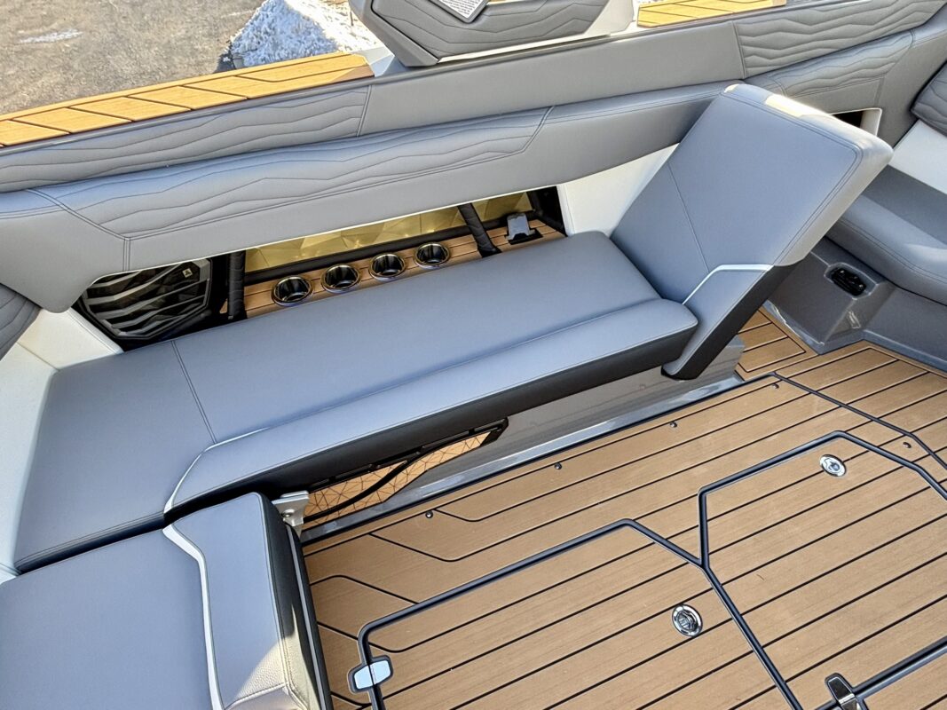 2026 Nautique Super Air G25