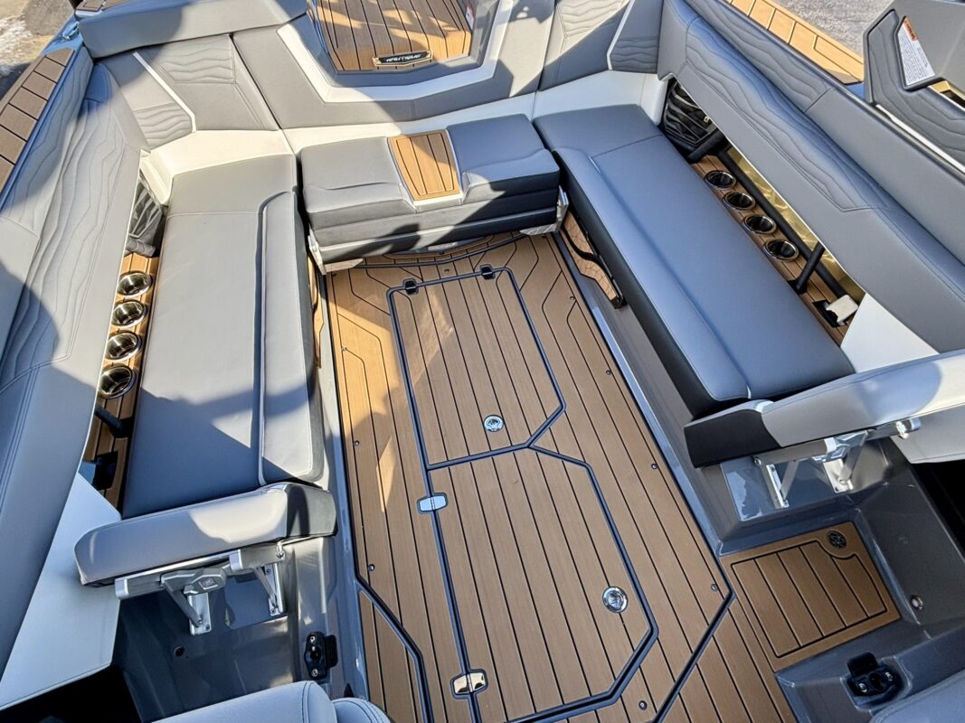 2026 Nautique Super Air G25