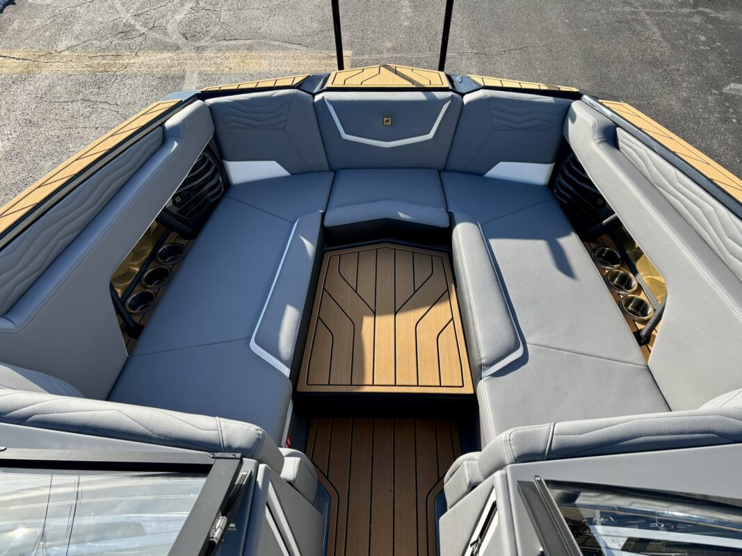 2026 Nautique Super Air G25