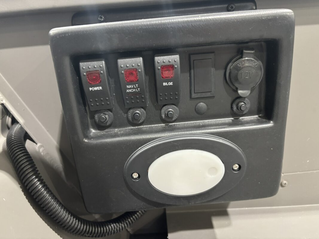 2025 SeaArk 1652 Special