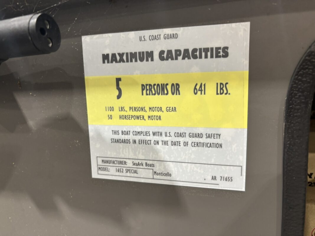 2025 SeaArk 1652 Special