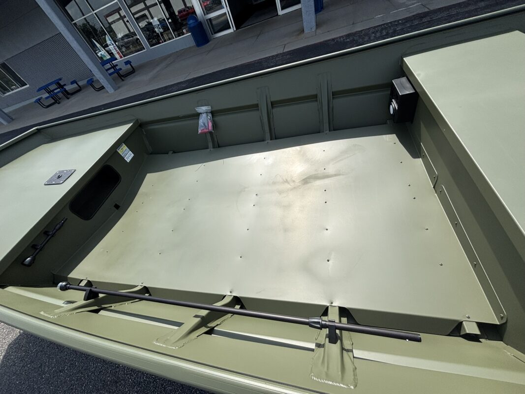 2026 SeaArk 1652 Special