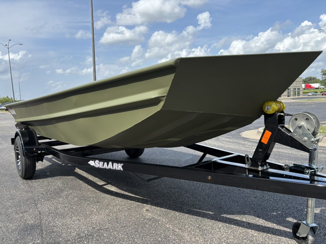 2026 SeaArk 1652 Special