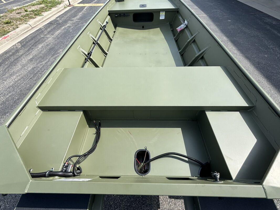 2026 SeaArk 1652 Special