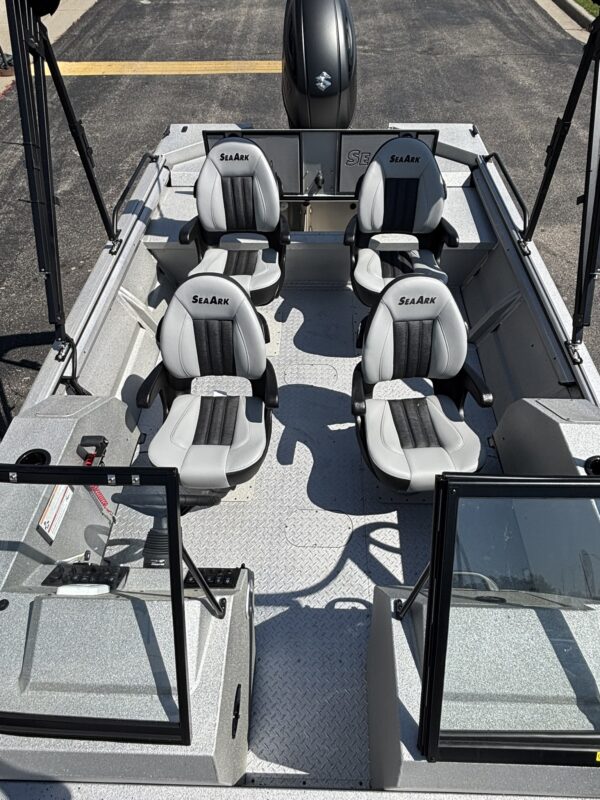 2026 SeaArk Protege 200