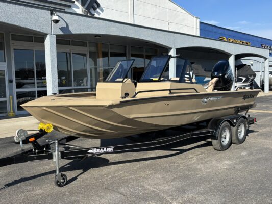 2026 SeaArk Protege 200