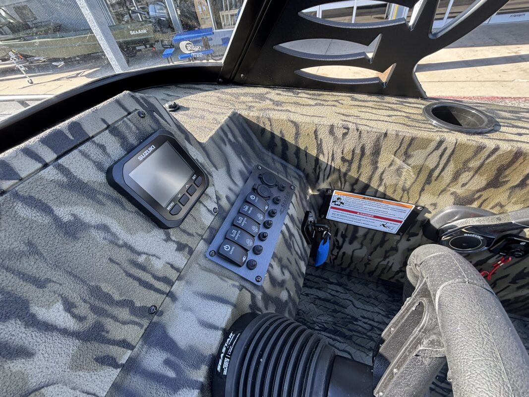 2026 SeaArk Protege 240