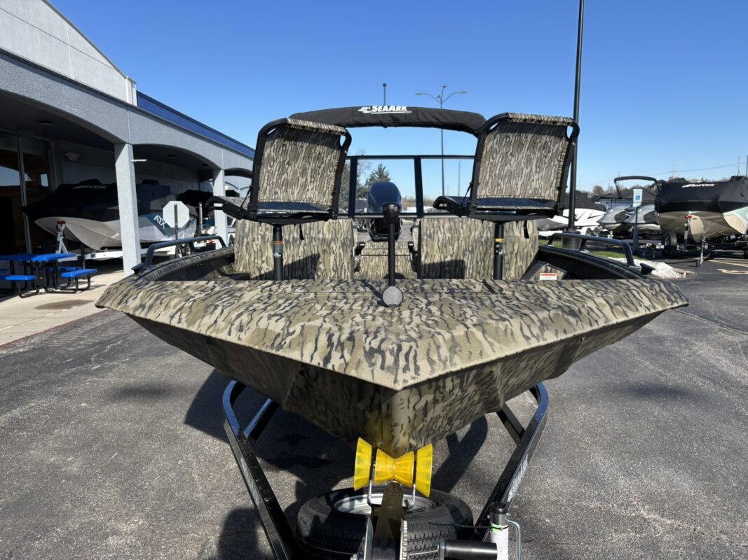 2026 SeaArk Protege 240