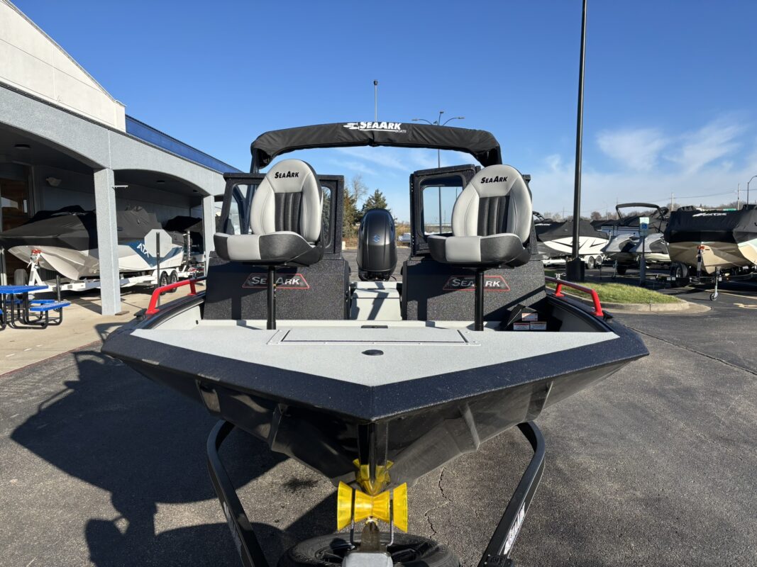 2026 SeaArk Pro Cat 200