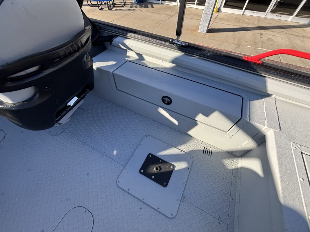 2026 SeaArk Pro Cat 200