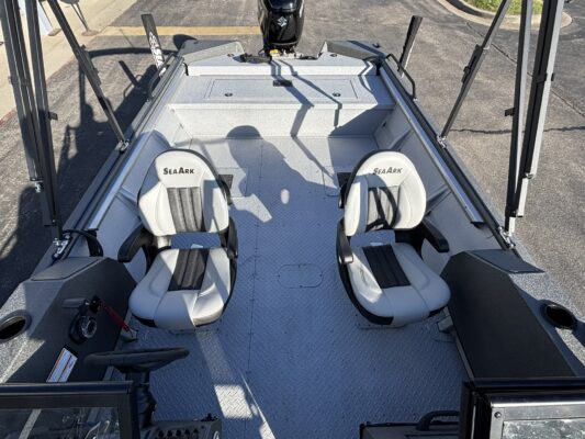 2026 SeaArk Protege 240