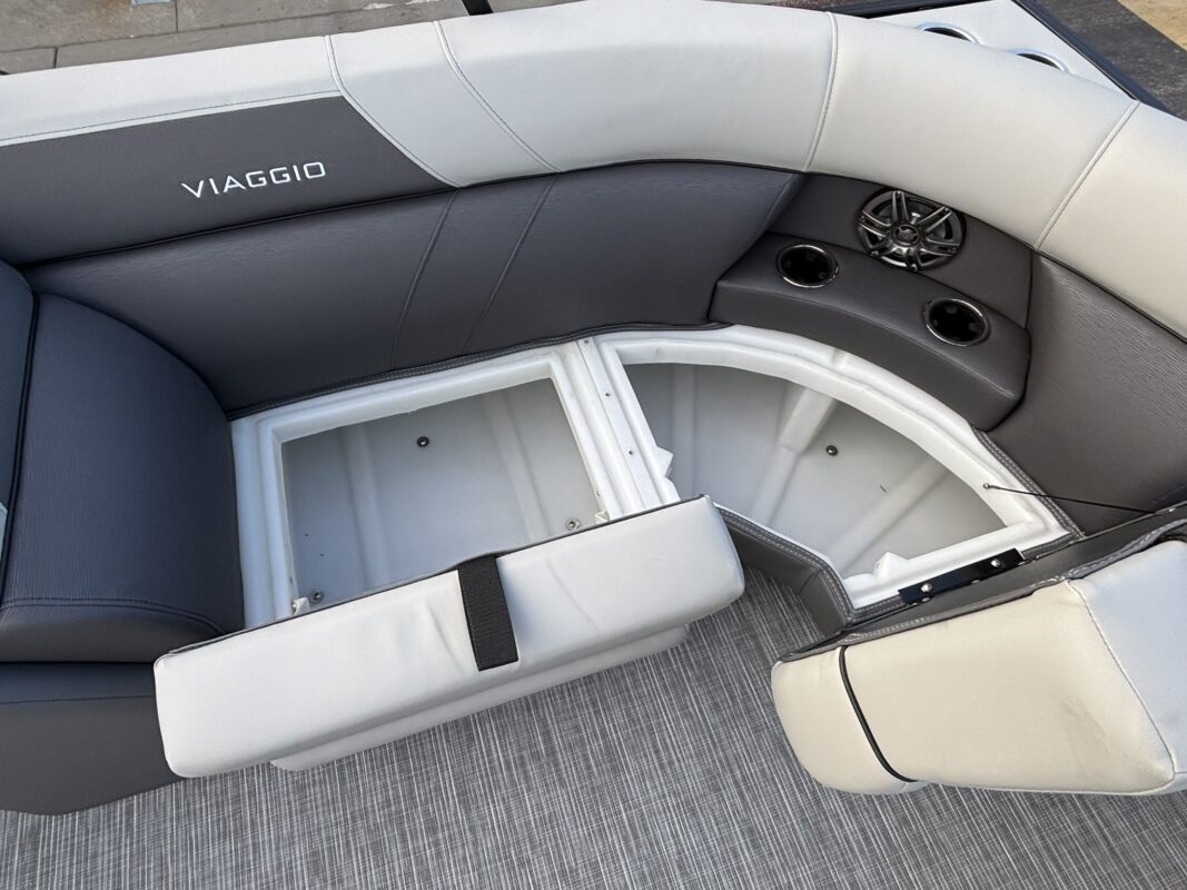 2026 Viaggio V22U