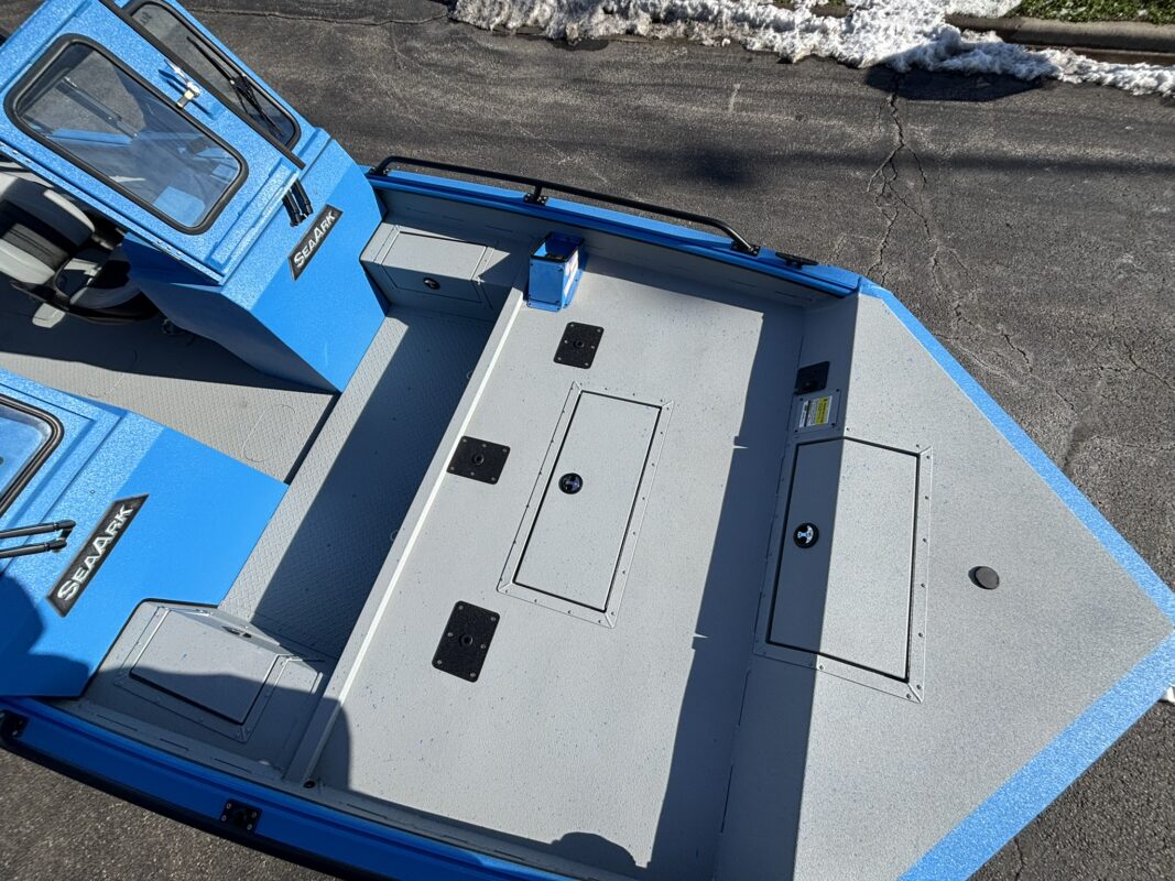 2026 SeaArk Pro Cat 240