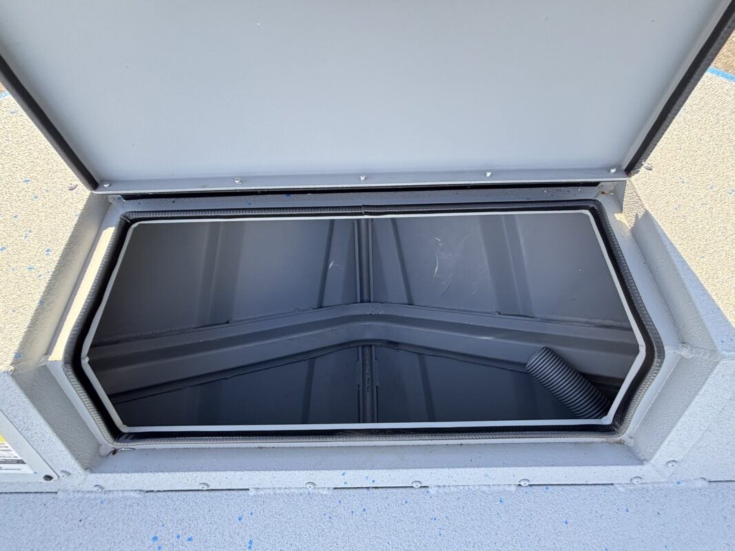 2026 SeaArk Pro Cat 240