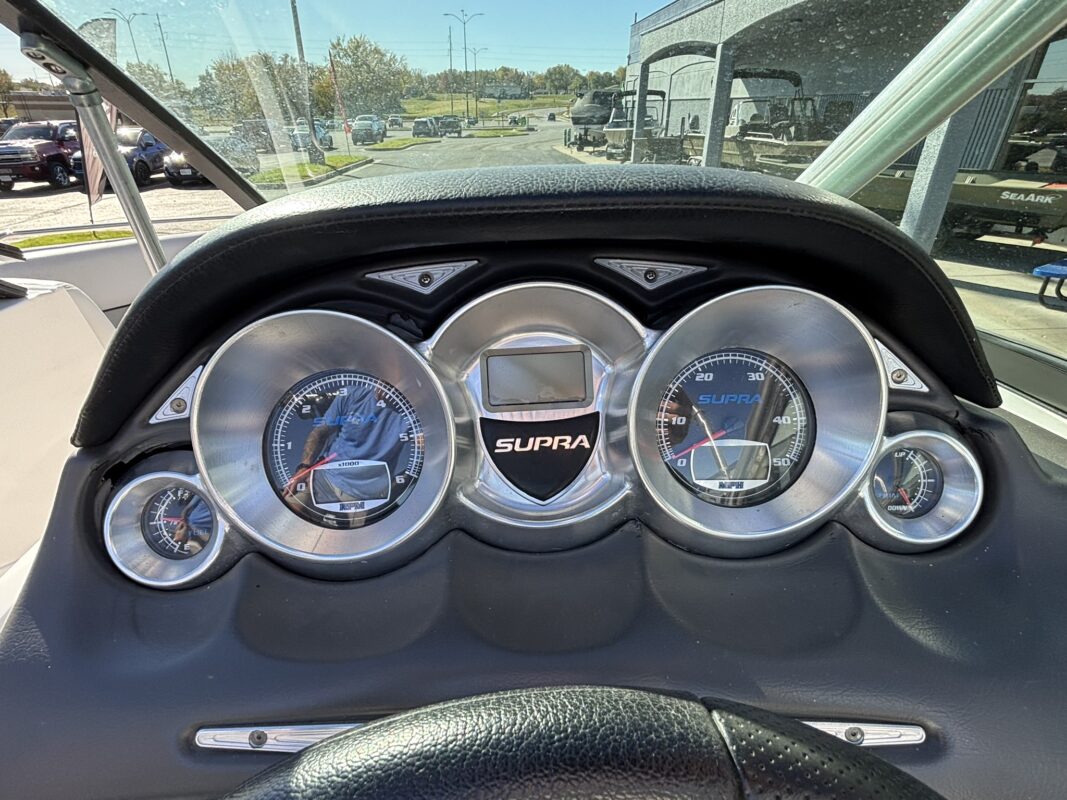 2008 Supra Launch 24 SSV Gravity Games