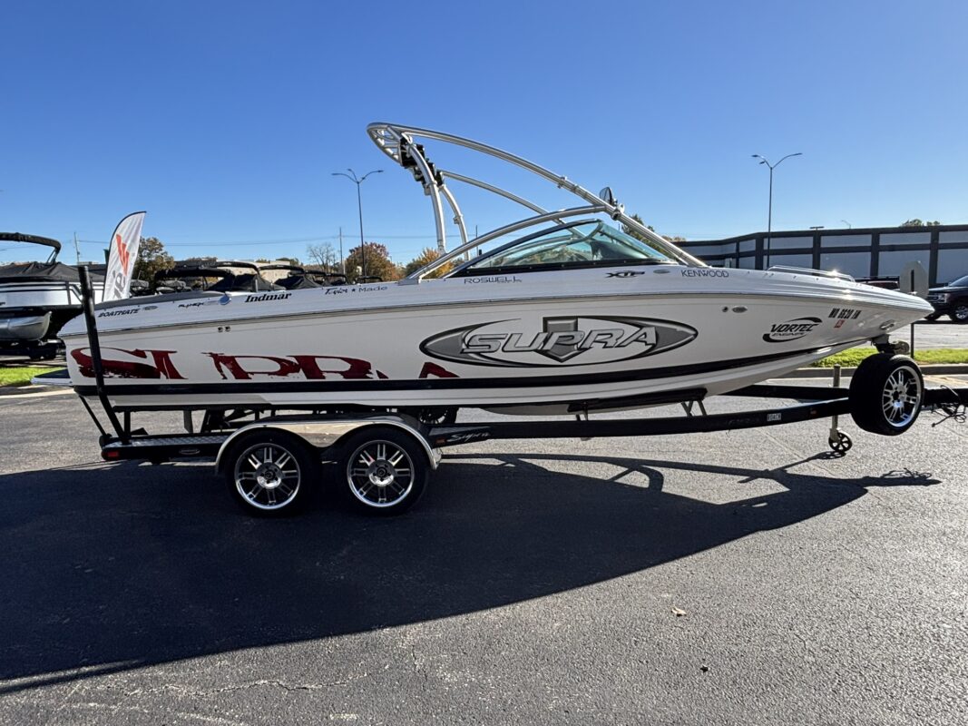 2008 Supra Launch 24 SSV Gravity Games