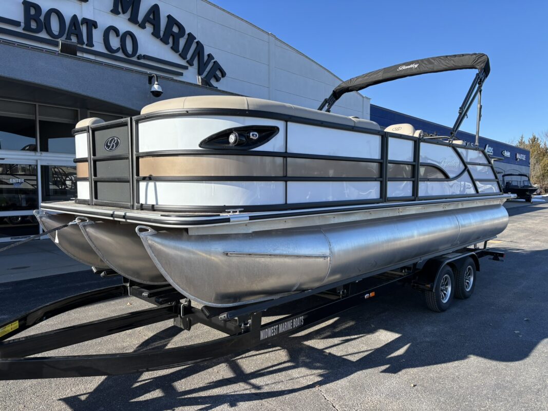 2026 Bentley 223 Legacy SwingBack