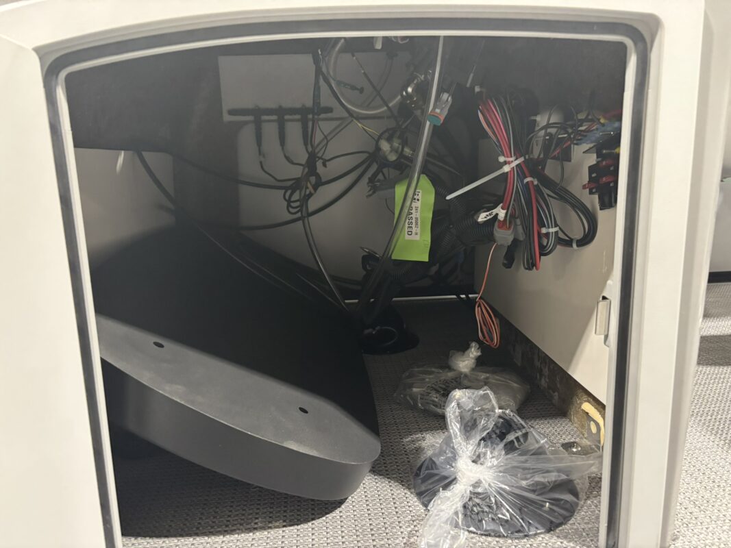 2027 Bentley 223 Bolt