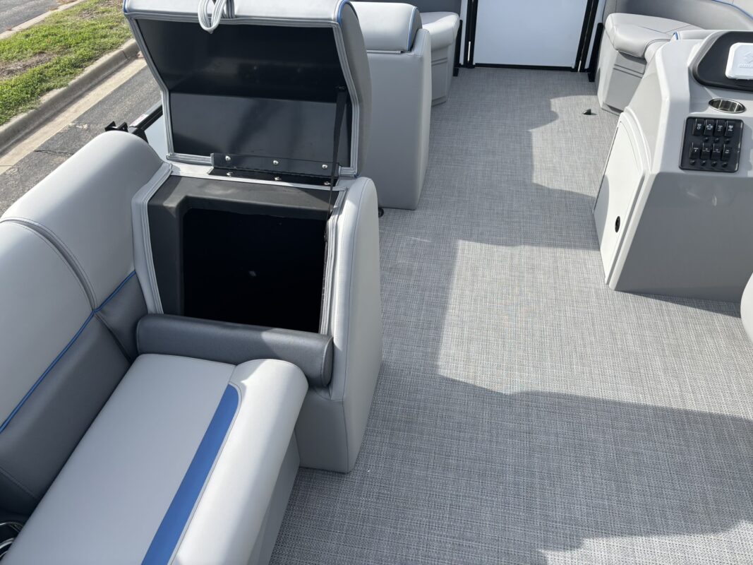 2027 Bentley 223 Bolt