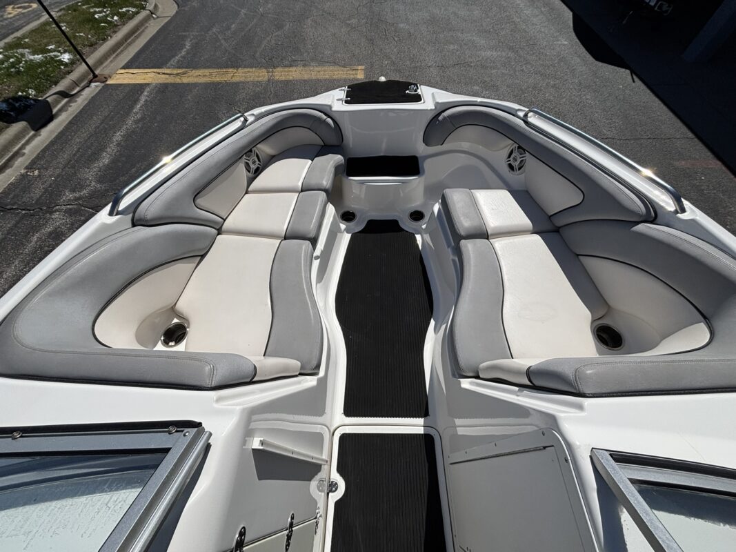 2012 Yamaha AR 240 HO