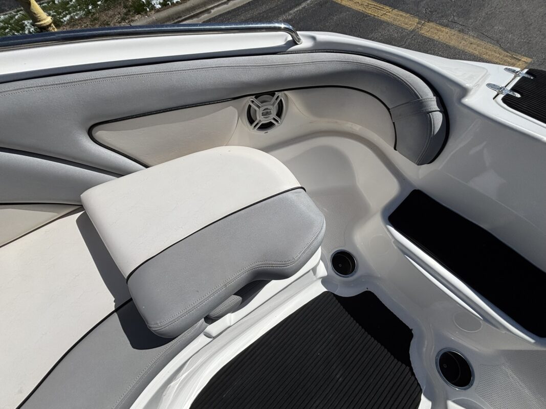 2012 Yamaha AR 240 HO