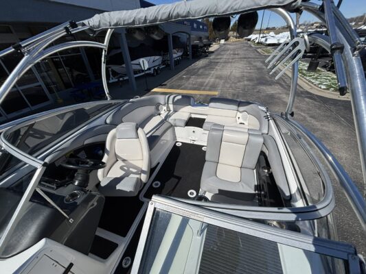 2012 Yamaha AR 240 HO