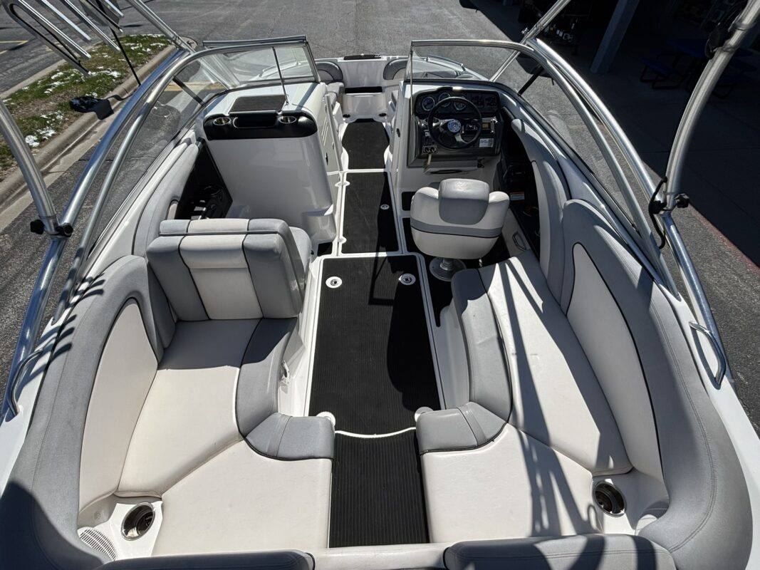 2012 Yamaha AR 240 HO