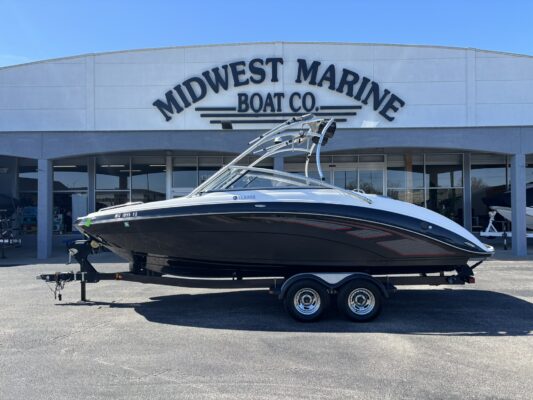 2012 Yamaha AR 240 HO