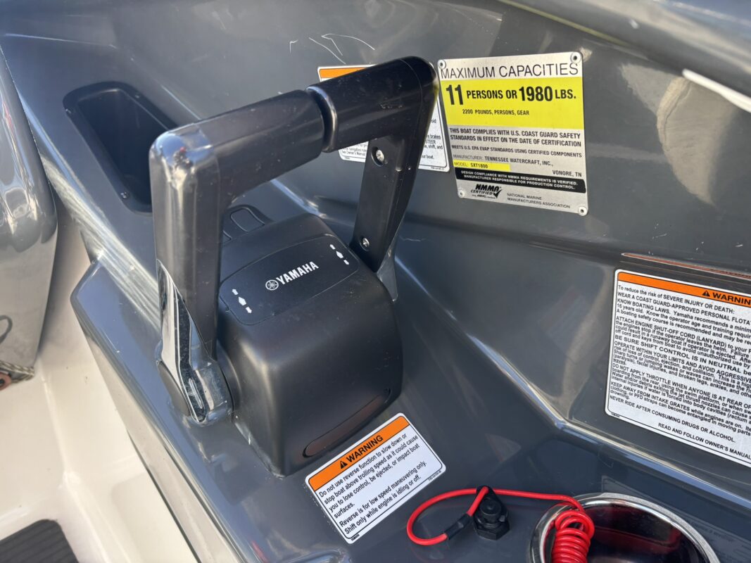 2012 Yamaha AR 240 HO