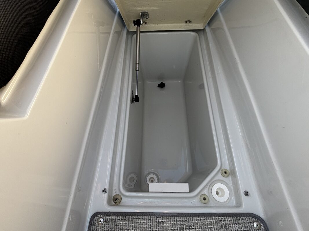 2023 Crownline 260 SS