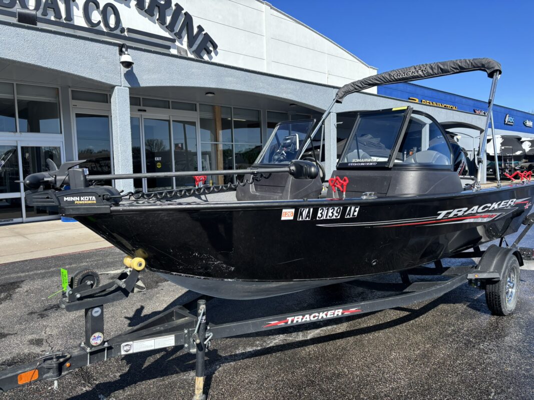 2024 Tracker Pro Guiide V-16 WT