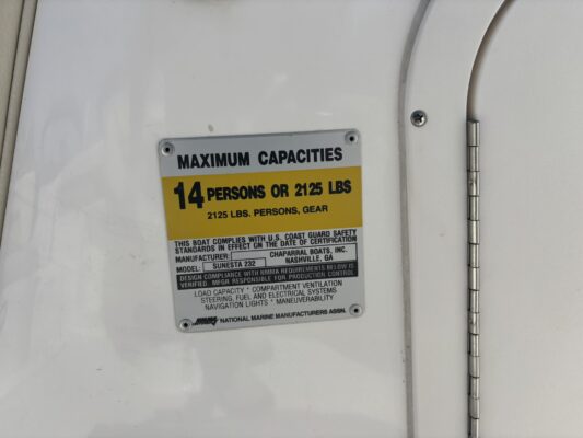 2005 Chaparral 232 Sunesta