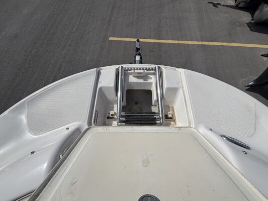 2005 Chaparral 232 Sunesta