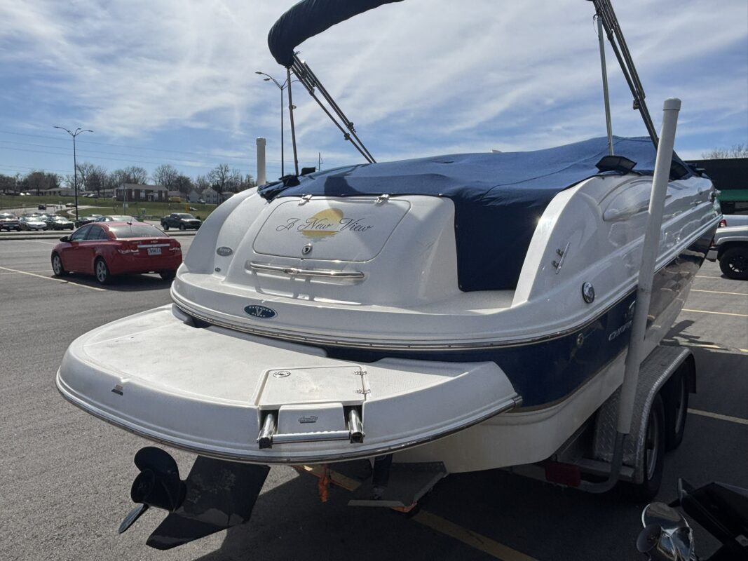2005 Chaparral 232 Sunesta