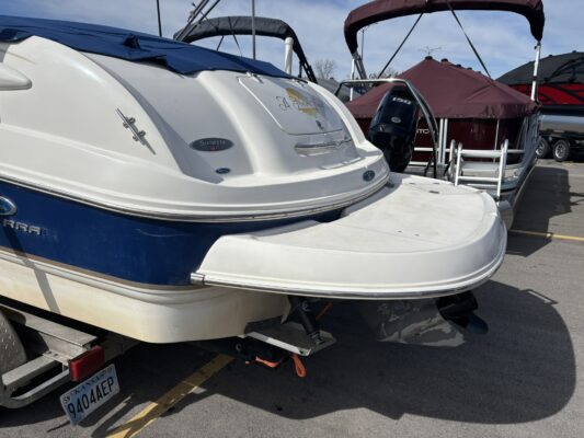 2005 Chaparral 232 Sunesta