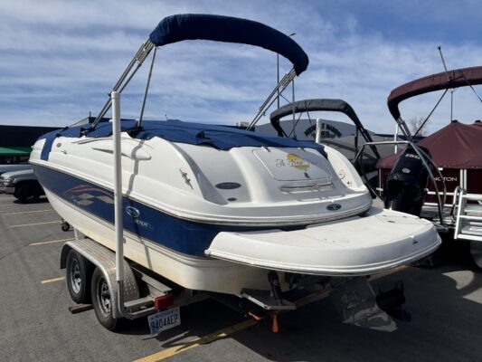 2005 Chaparral 232 Sunesta