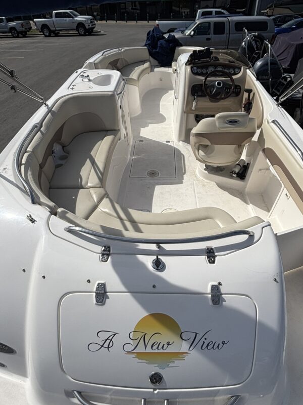 2005 Chaparral 232 Sunesta