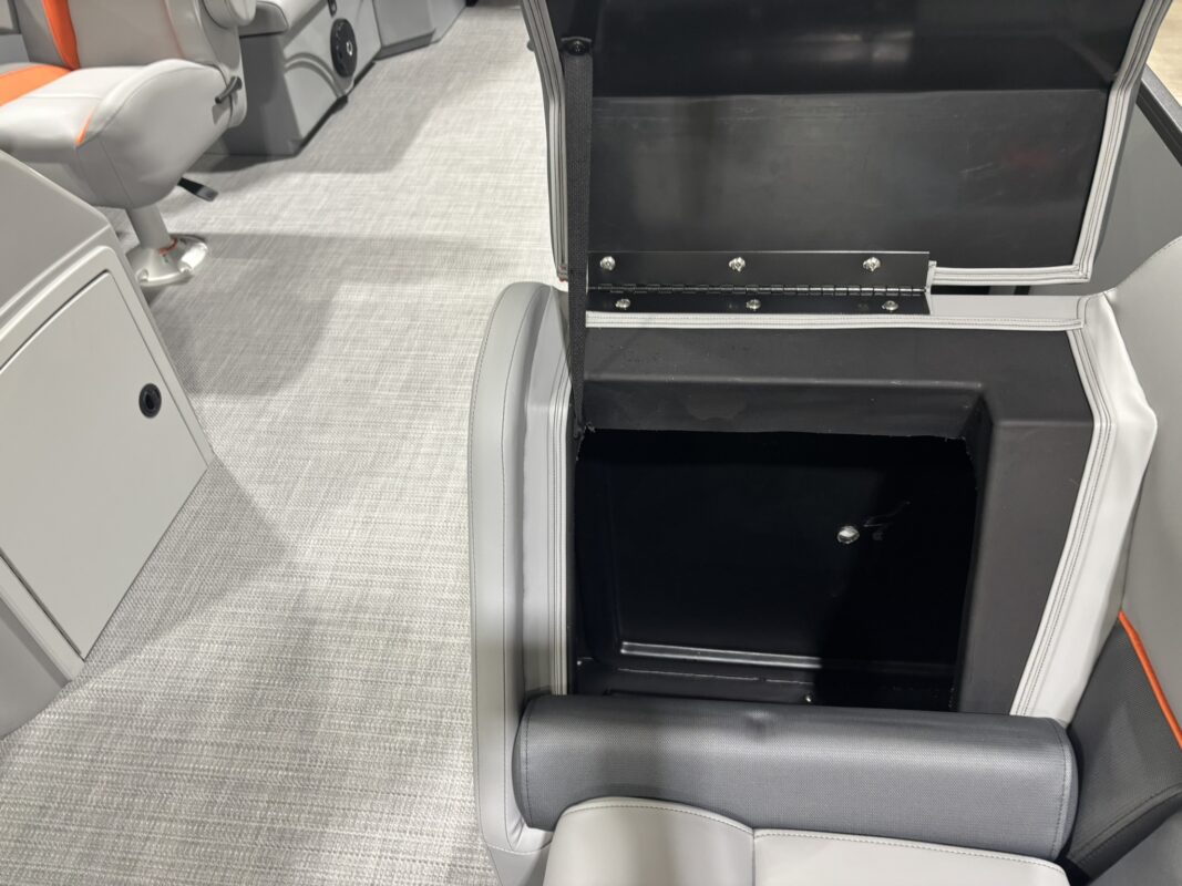 2027 Bentley 223 Bolt