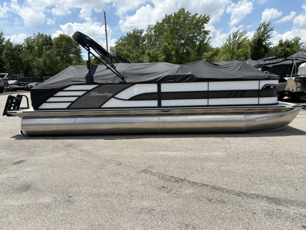 2026 Bentley 253 Elite QSB